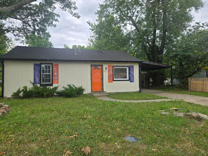 2500 Briggs Ave, Parsons, KS 67357