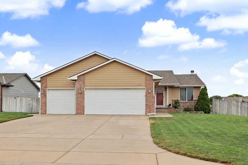 10655 35th Ct S, Wichita, KS 67215