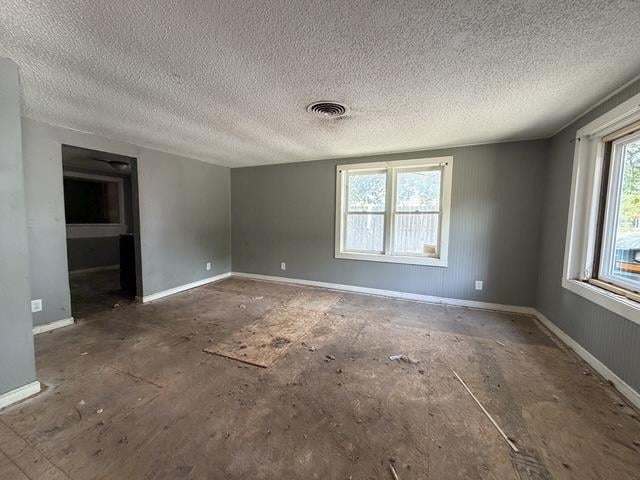 1141 Madison Ave, Wichita, KS 67214