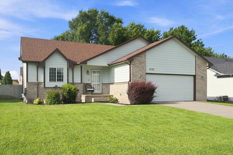 5737 Georgia , Wichita, KS 67215
