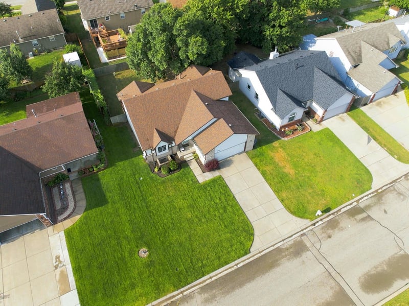5737 Georgia , Wichita, KS 67215