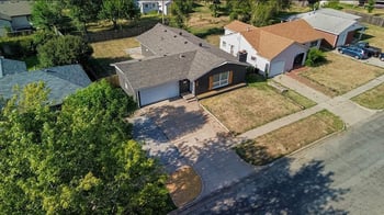 2538 W Columbine Ln, Wichita, KS 67204
