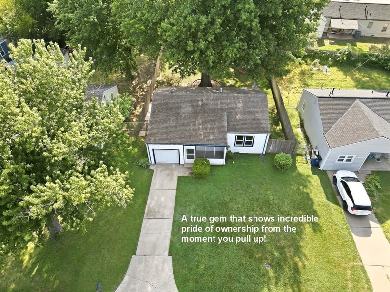 214 Trout , Haysville, KS 67060