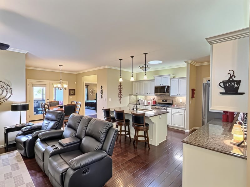 1723 Casey , Newton, KS 67114