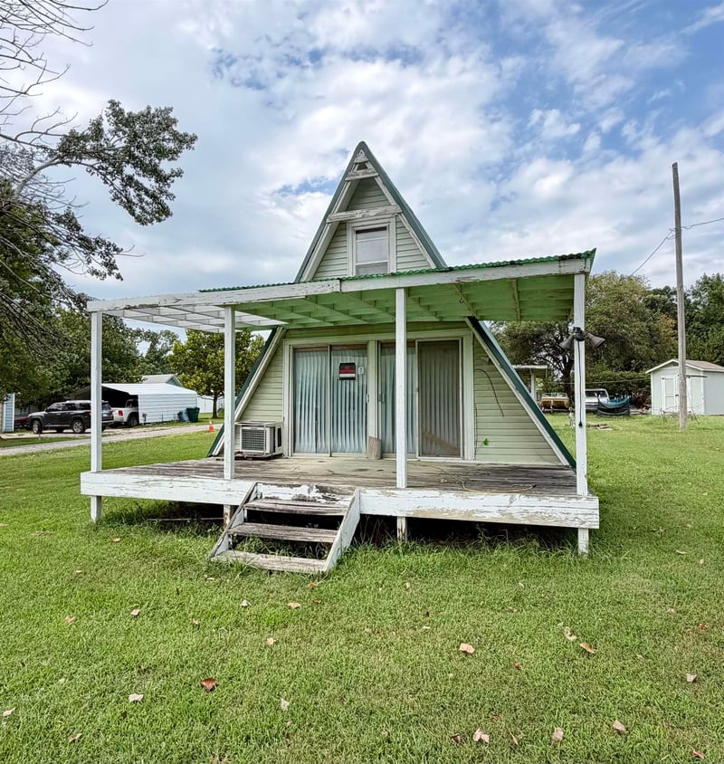 2471 43rd St, Fall River, KS 67047