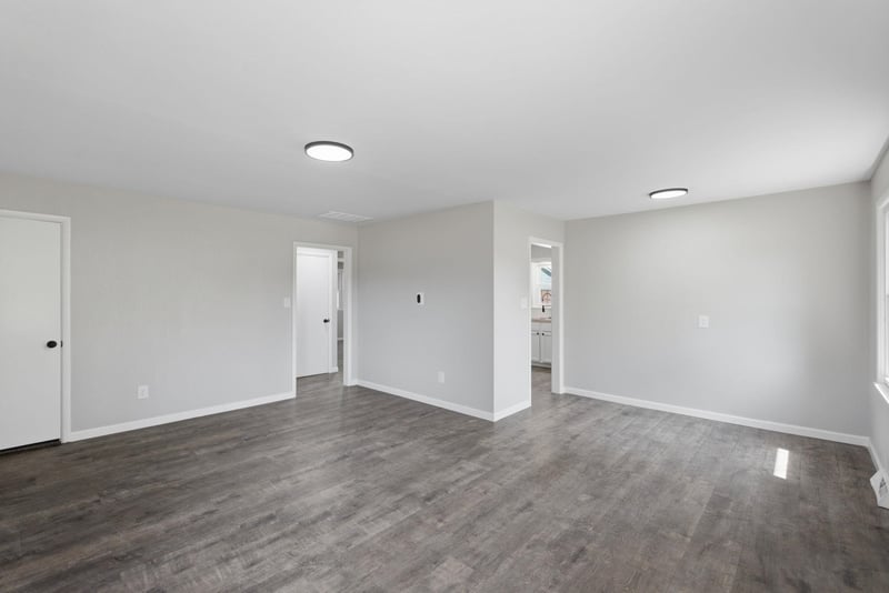 227 Derby Ave, Derby, KS 67037