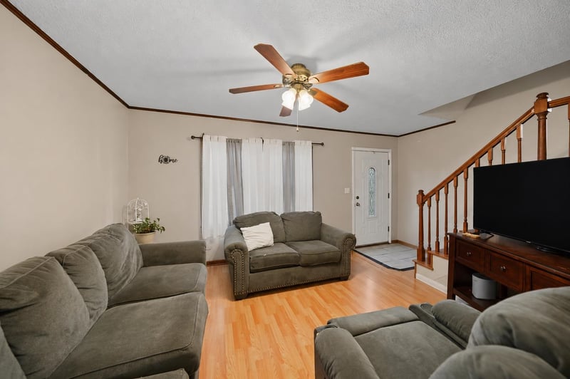 716 Washington St, Salina, KS 67401