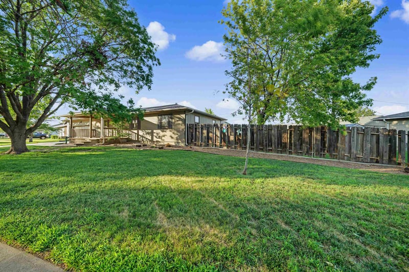 2151 Lewis St, Salina, KS 67401