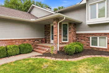 124 N Mars St, Wichita, KS 67212