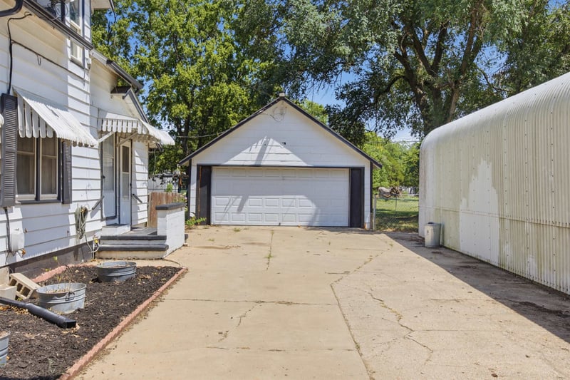 412 Olive , Leon, KS 67074