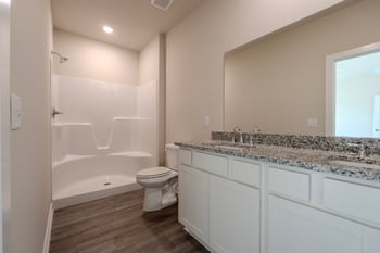 2222 Vintage Dr, Andover, KS 67002