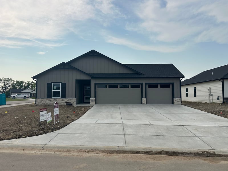 2225 Monticello Pl, Andover, KS 67002