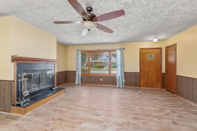 515 G St, Wellington, KS 67152