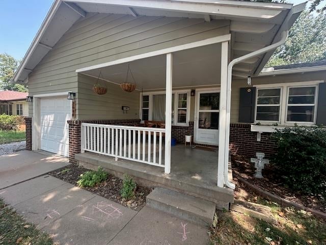 2040 Kessler , Wichita, KS 67203
