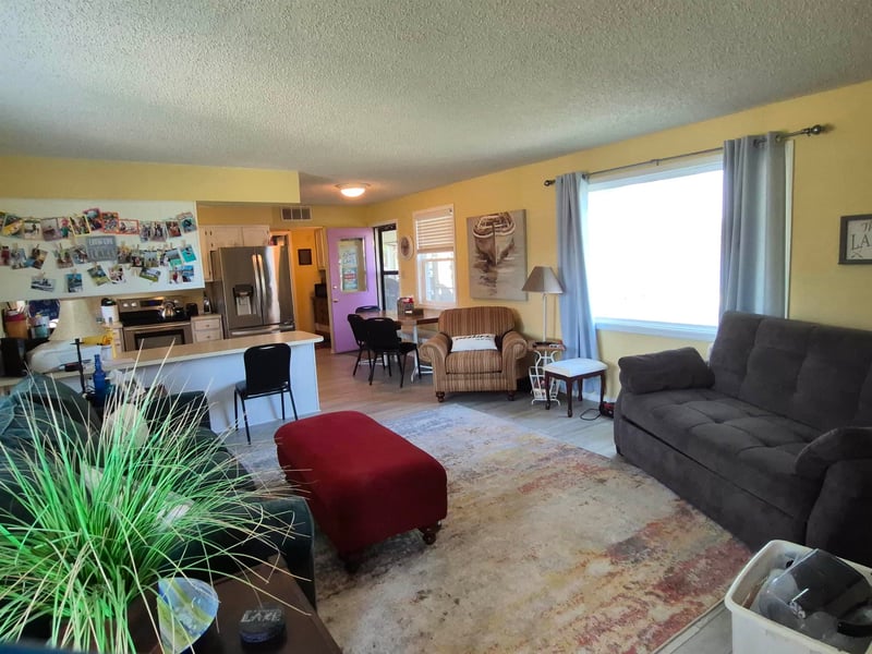 30 Eureka Lake Rd, Eureka, KS 67045
