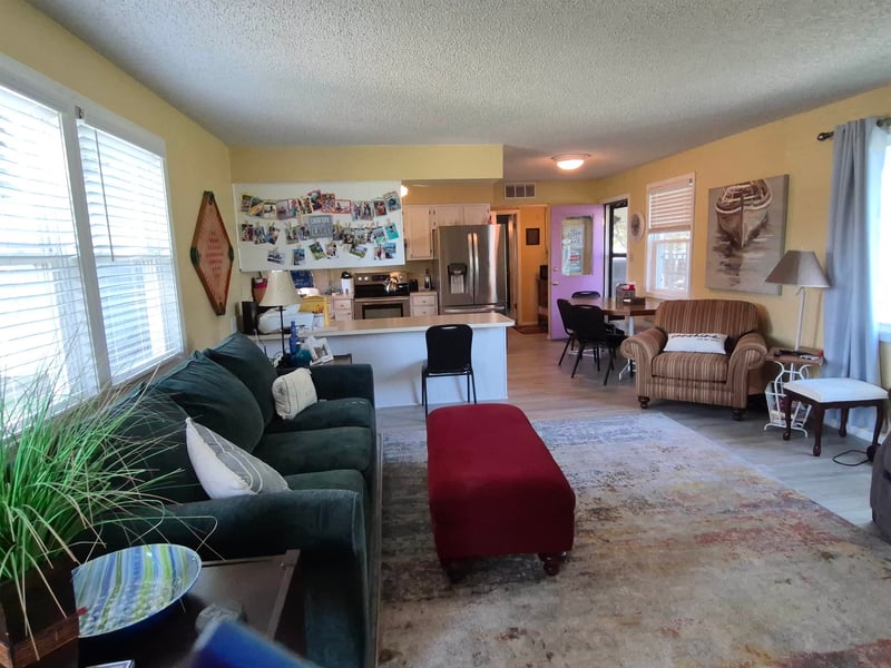 30 Eureka Lake Rd, Eureka, KS 67045