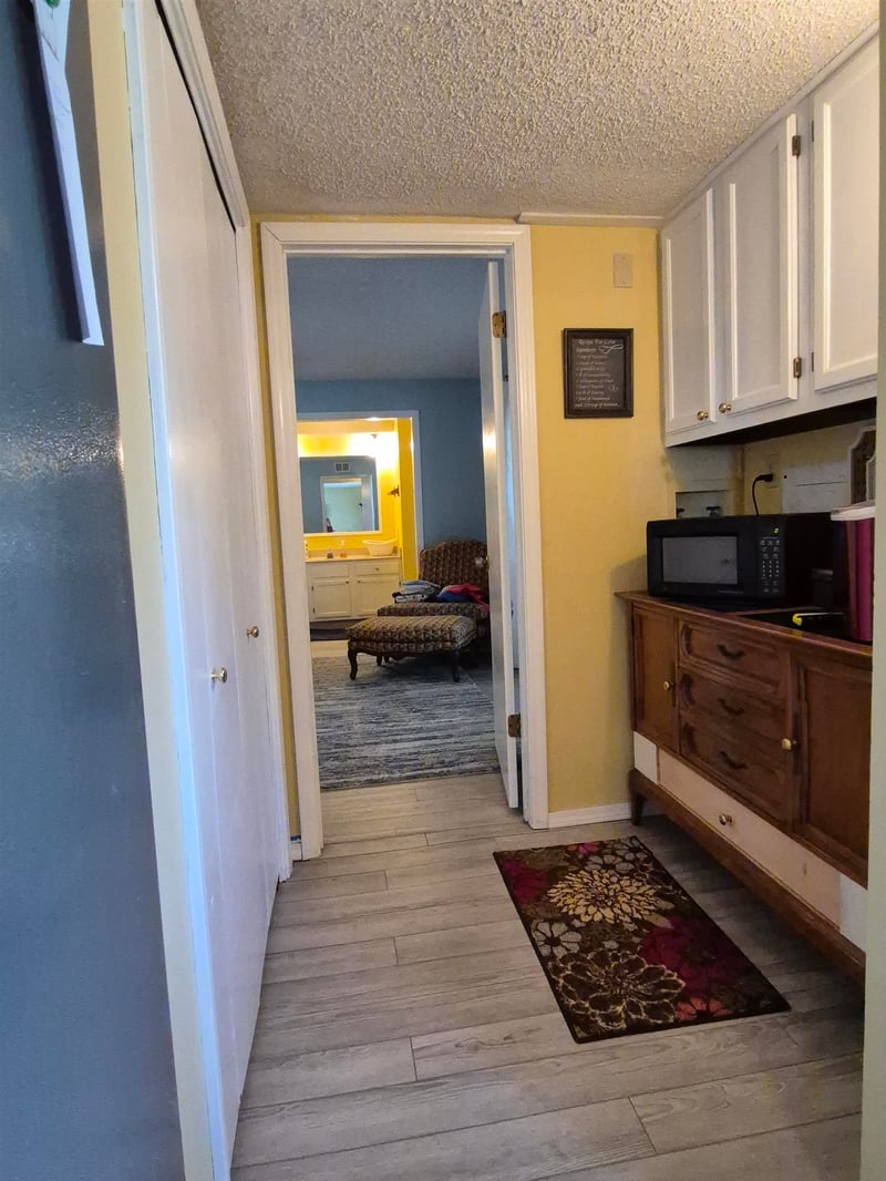 30 Eureka Lake Rd, Eureka, KS 67045