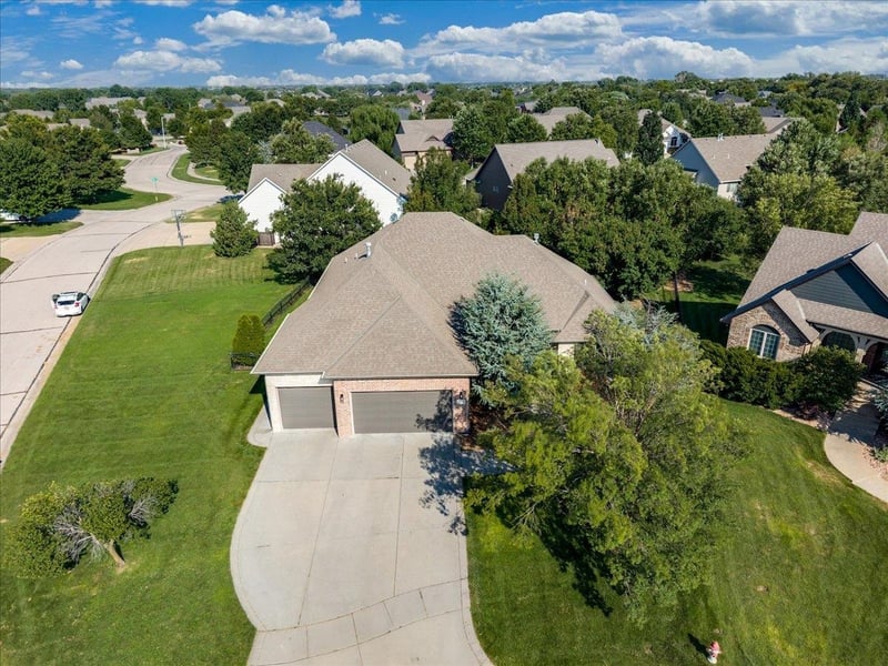 4011 Bluestem Ct, Maize, KS 67101