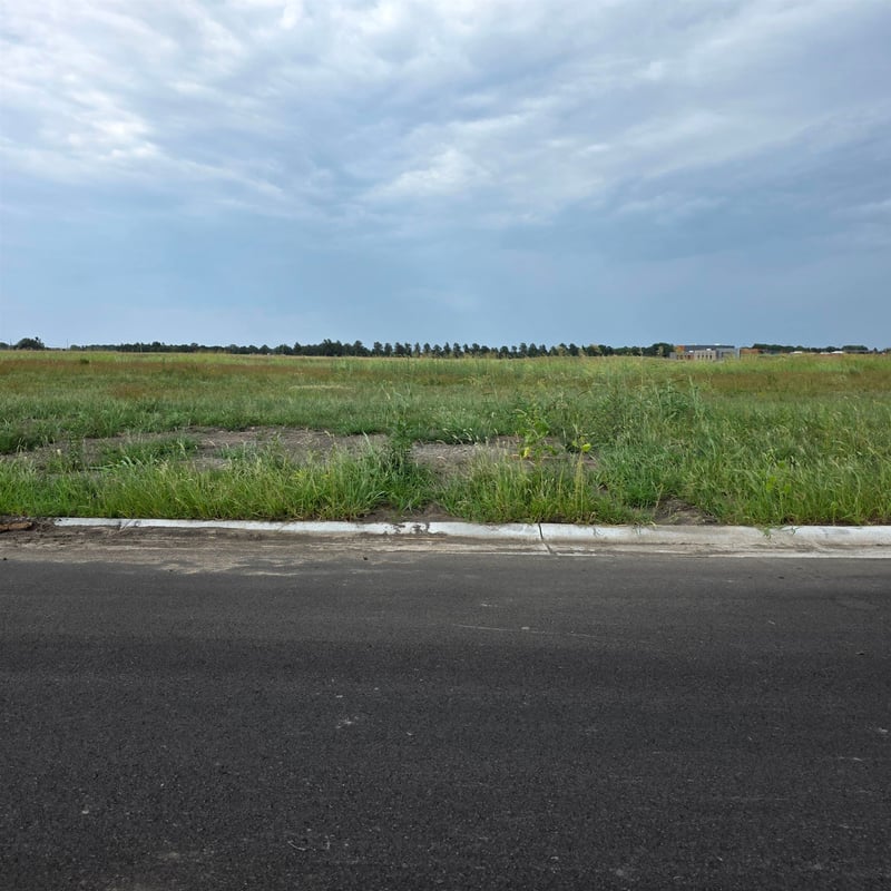 1300 Northridge , Valley Center, KS 67147