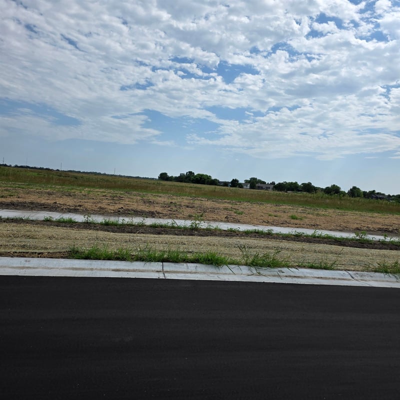 1311 Northridge , Valley Center, KS 67147