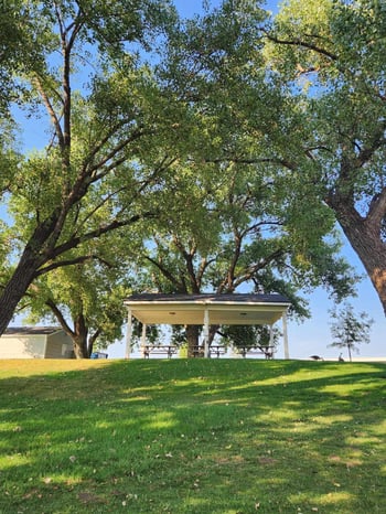 1169 N Lakewind, Wichita, KS 67212