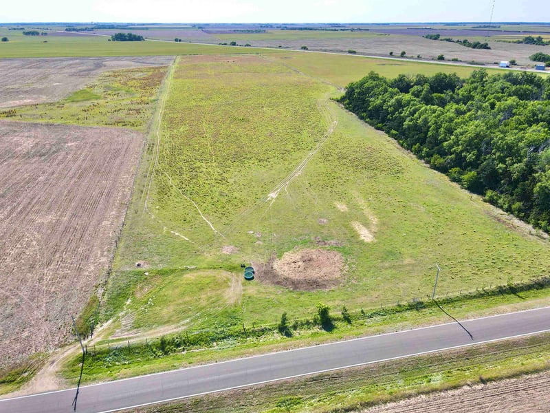 NWc of 70th St & Ne 100th Ave, Turon, KS 67583