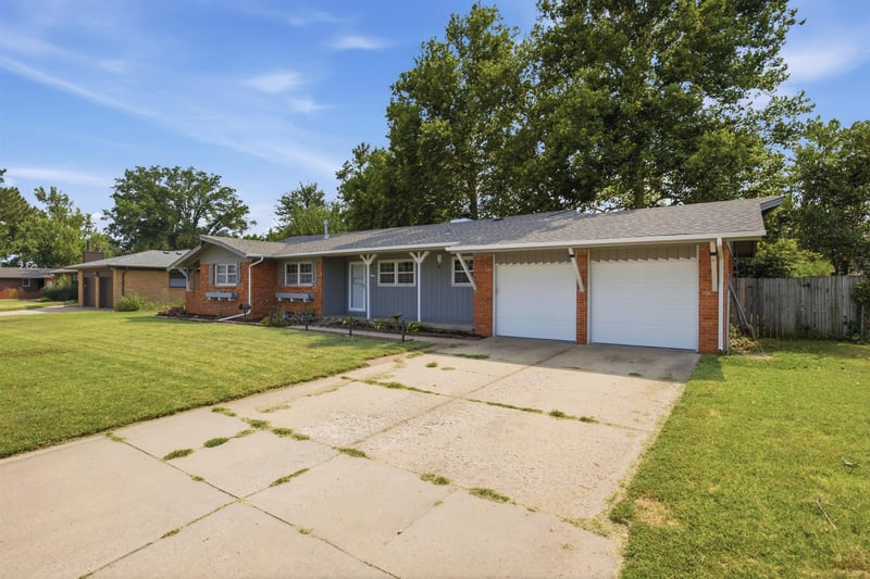 1505 N Lynnhurst Ave, Wichita, KS 67212