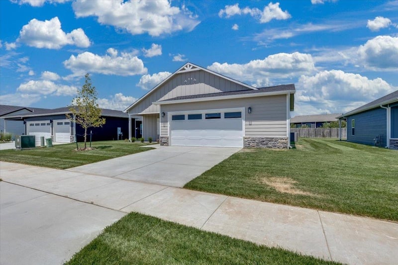 11414 Scarlett Ln, Maize, KS 67101