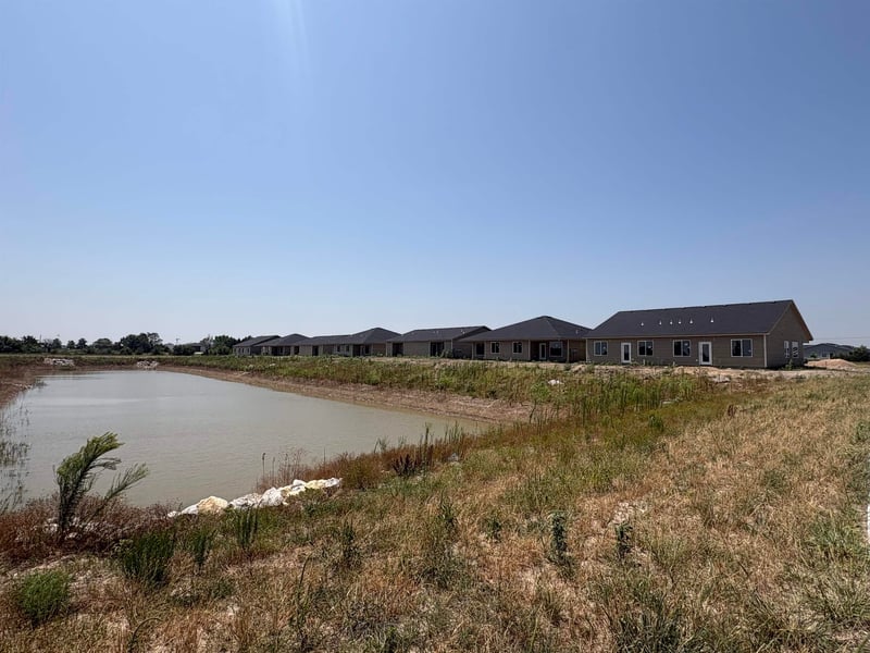 2924 Denene St, Wichita, KS 67215
