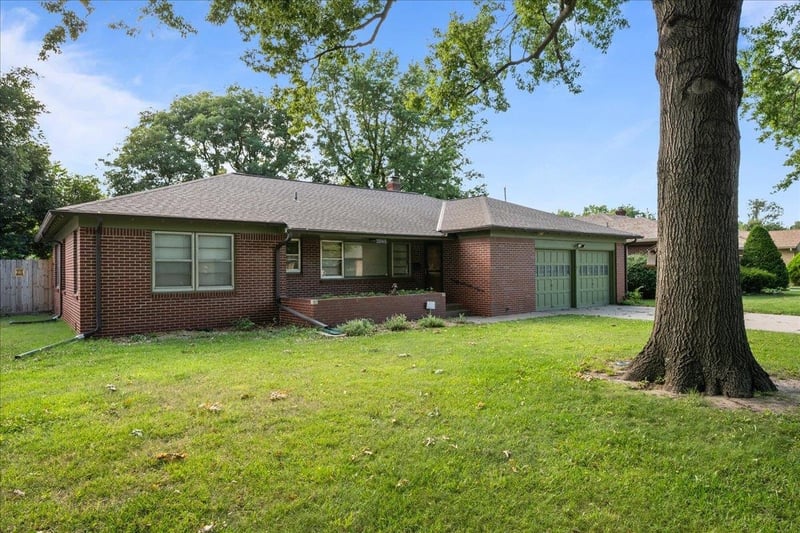 2045 Payne St, Wichita, KS 67203