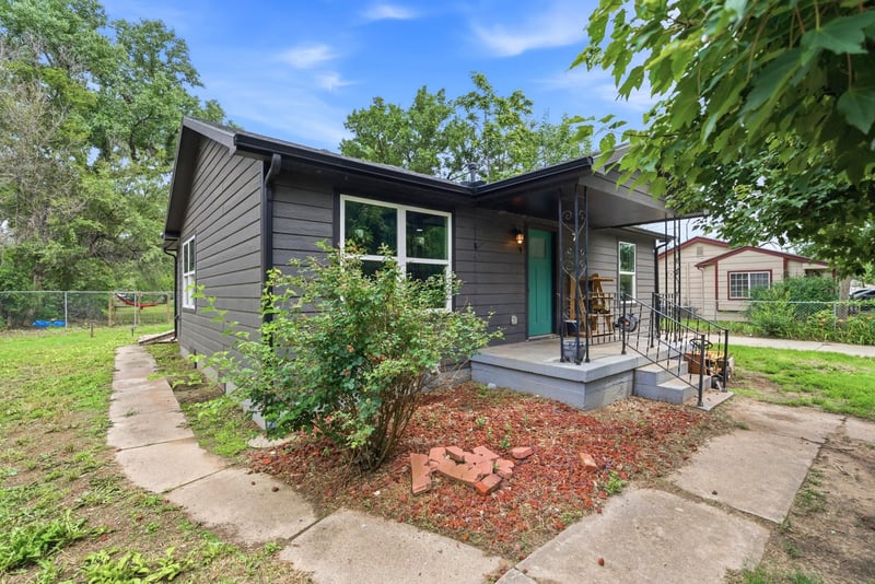 5726 Vandale Ave, Wichita, KS 67217