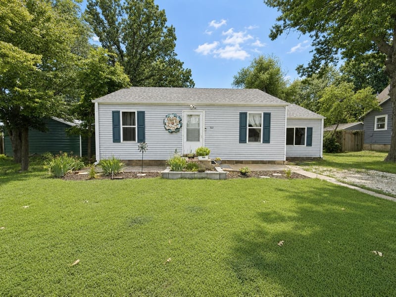 522 14th , Abilene, KS 67410
