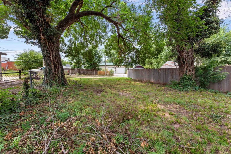 315 7th , Newton, KS 67114