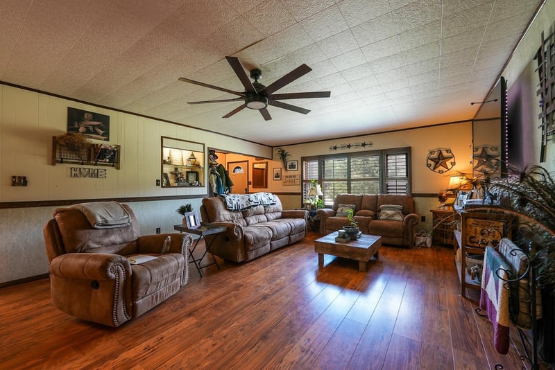 5473 Hwy 54 , El Dorado, KS 67042