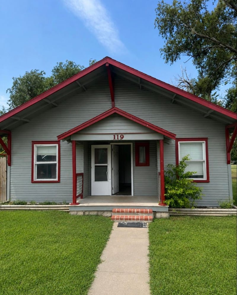 119 Burrton , Burrton, KS 67020