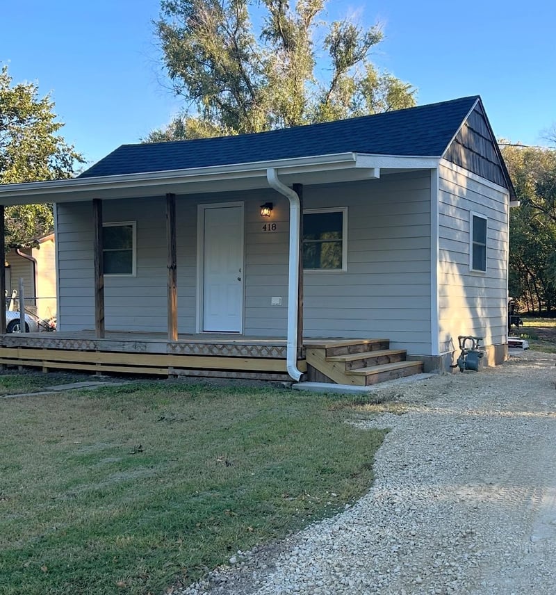 418 Otis Ave, Salina, KS 67401