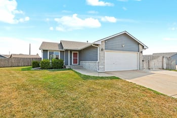 1899 Saddle Brooke, Haysville, KS 67060