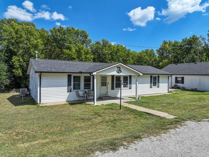 19421 Us Highway 160, Winfield, KS 67156
