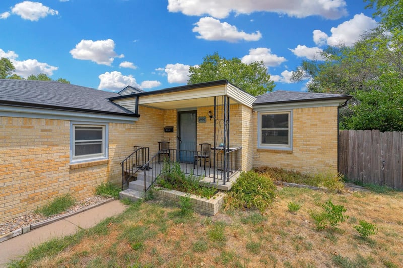 1590 Womer Dr, Wichita, KS 67203