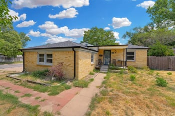1590 Womer Dr, Wichita, KS 67203