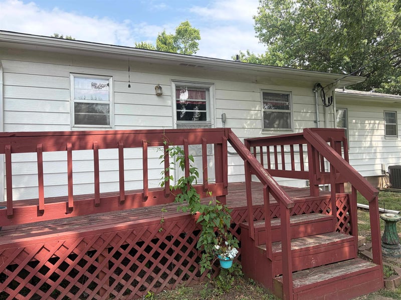 1127 Shelden St, El Dorado, KS 67042
