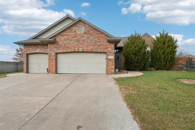 13005 Cherry Creek, Wichita, KS 67230