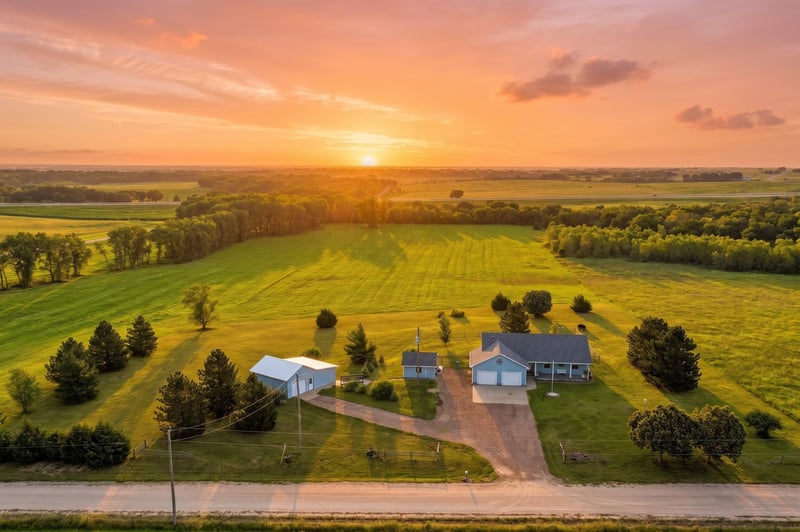 442 150th Rd, Bennington, KS 67422