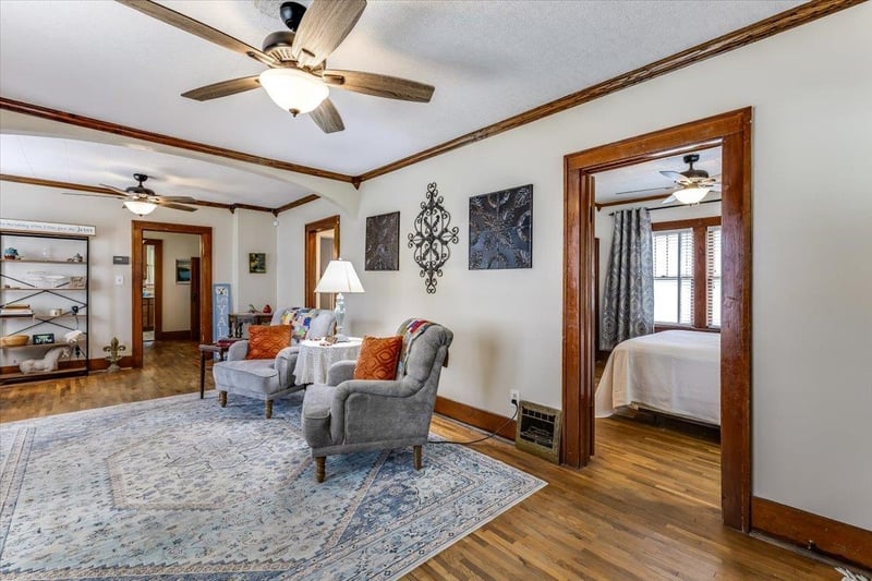 543 Estelle , Wichita, KS 67211