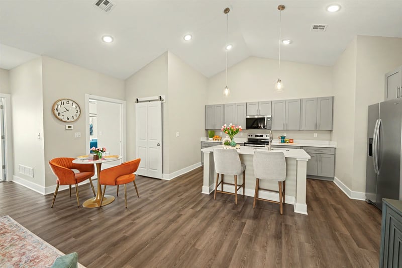 2711 Amelia Ln, Salina, KS 67401