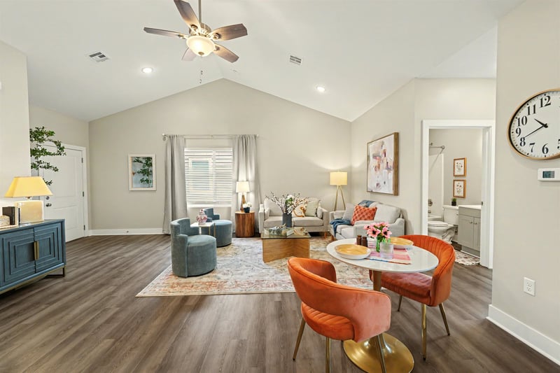2711 Amelia Ln, Salina, KS 67401