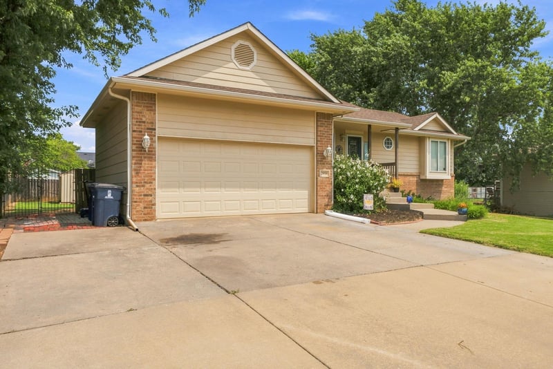 2850 4th Ave, El Dorado, KS 67042