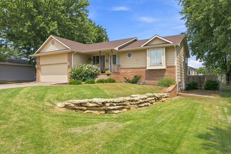 2850 4th Ave, El Dorado, KS 67042