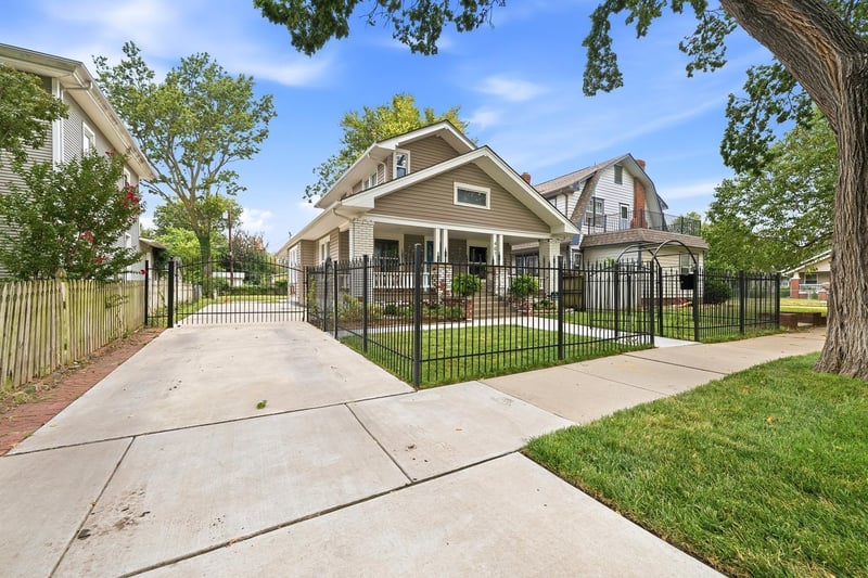 407 S Millwood Ave, Wichita, KS 67213