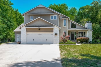 500 Sharon Ct, Derby, KS 67037